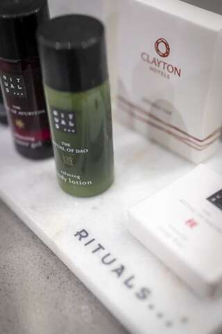 Отель Clayton Hotel Charlemont Дублин Представительский номер с кроватью размера "king-size"-2